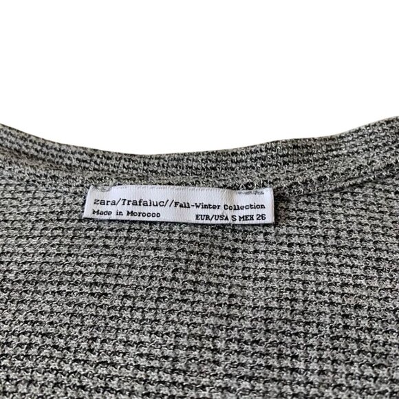 Zara Trafaluc Sweater Women’s Size Small Gray V-Neck Extra Long 3-Season - Picture 2 of 3